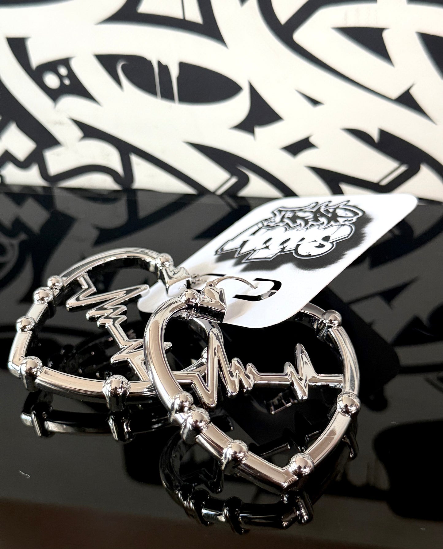 HOOP PLUG
